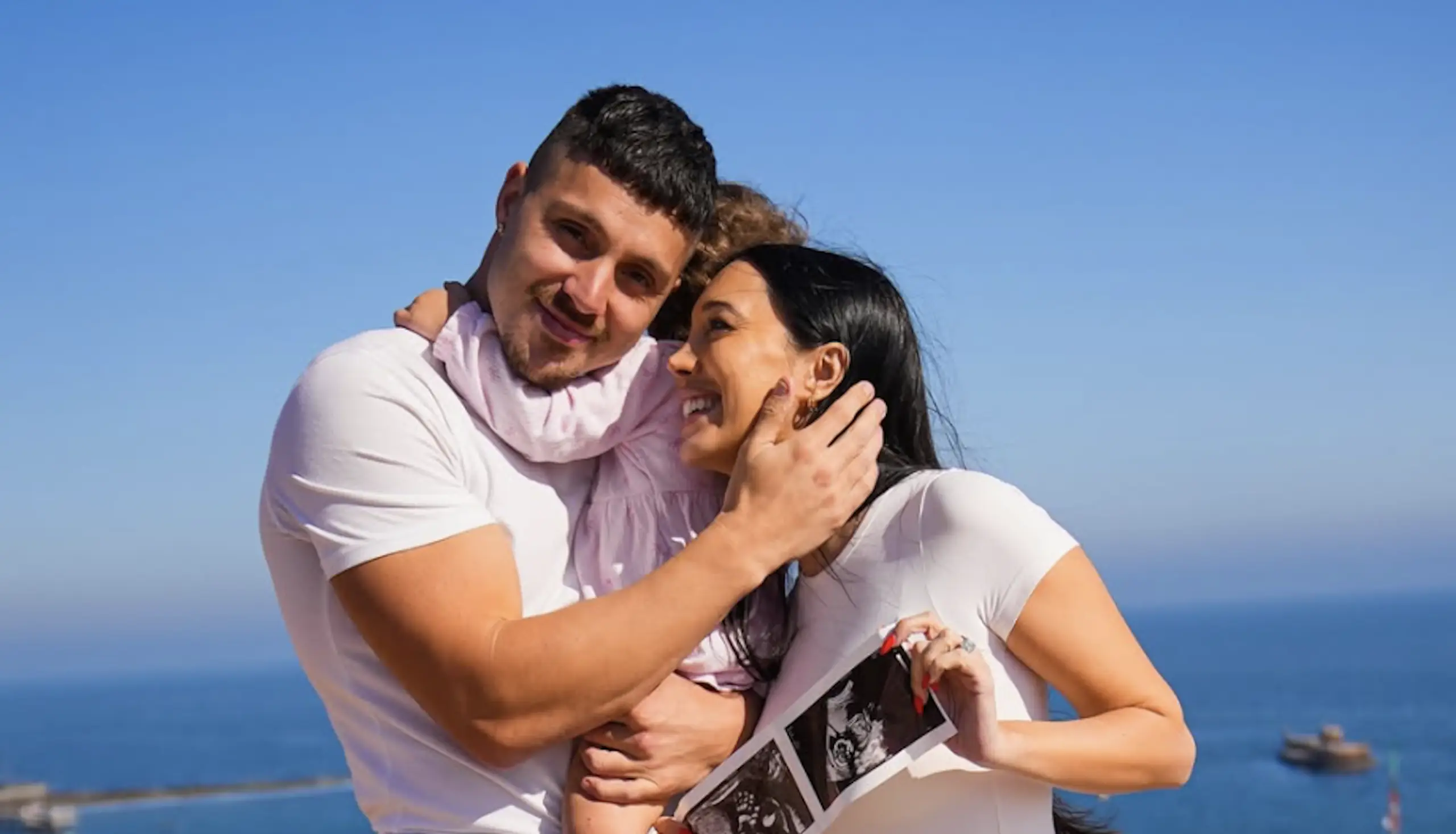 Three-word response from OnlyFans model pregnant with stepbrother’s child explains her response to haters