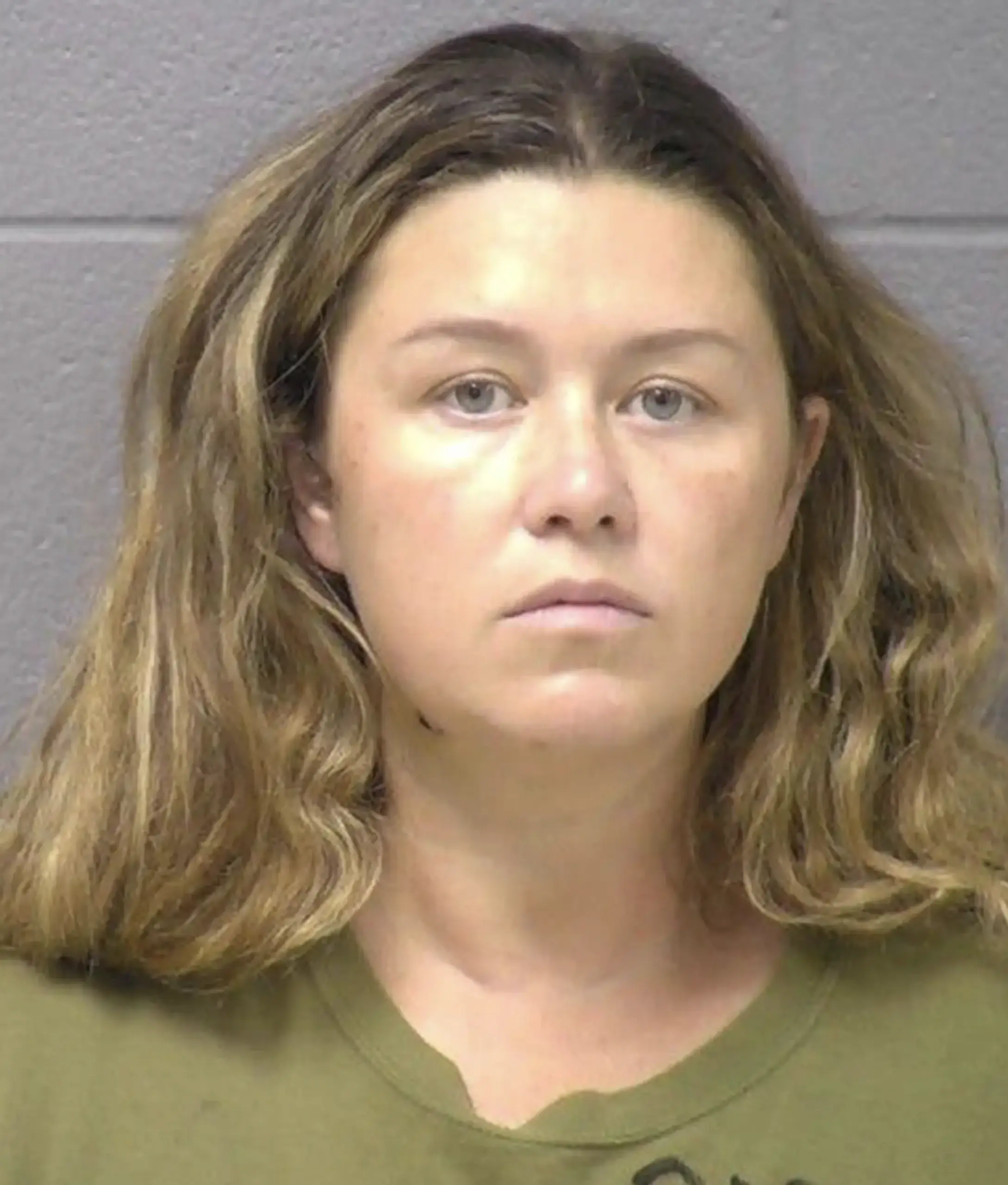 Mom obsessed with Lindsay Clancy allegedly left 2-year-old son hanging from rafters for neighbor to find