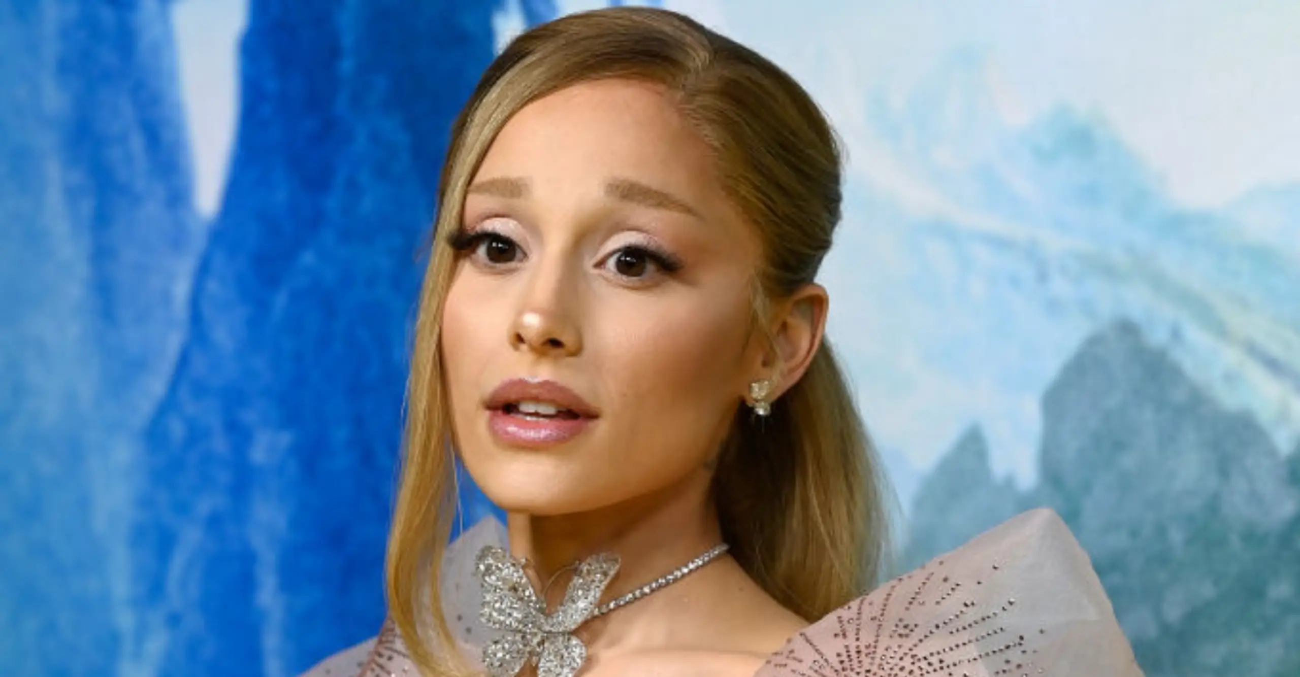 Ariana Grande gives health update after suffering injury that has left fans concerned