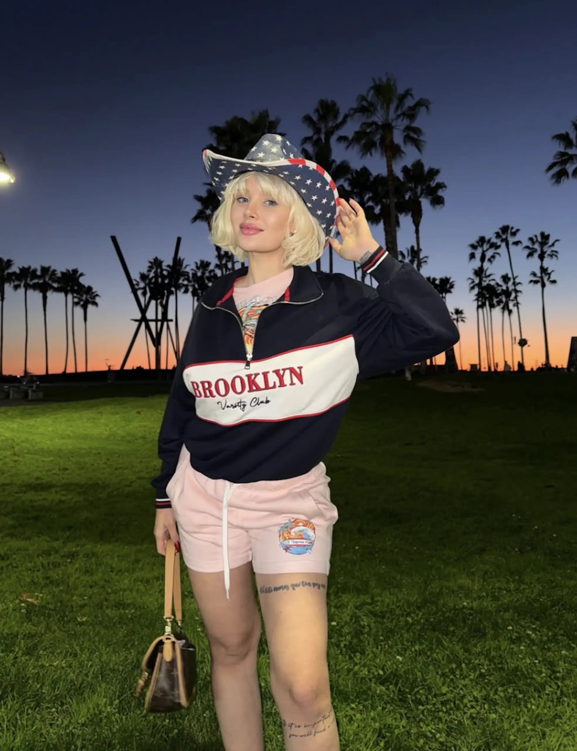 The influencer built up a following through her lifestyle and travel content. Credit: Instagram/@aysegulleraslan