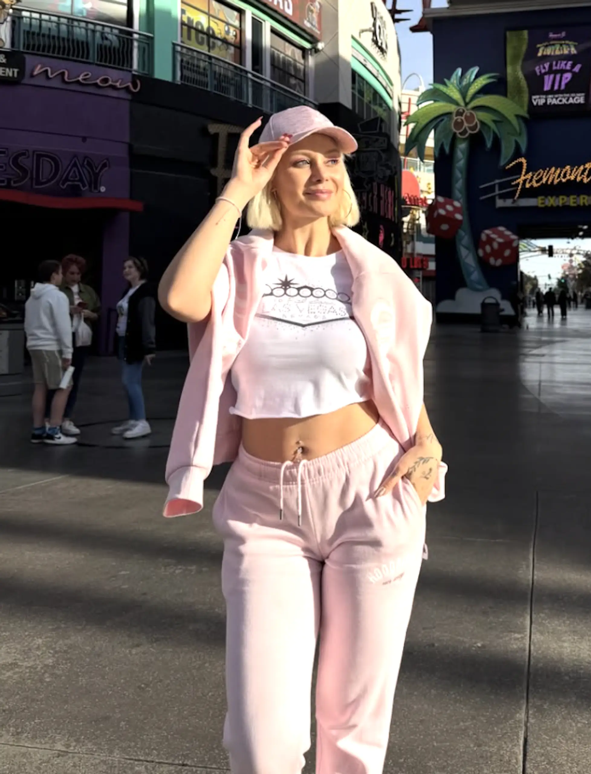 The influencer was found dead in her home, with an investigation ongoing. Credit: Instagram/@aysegulleraslan